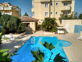  Aparthotel Lekavski  Затон